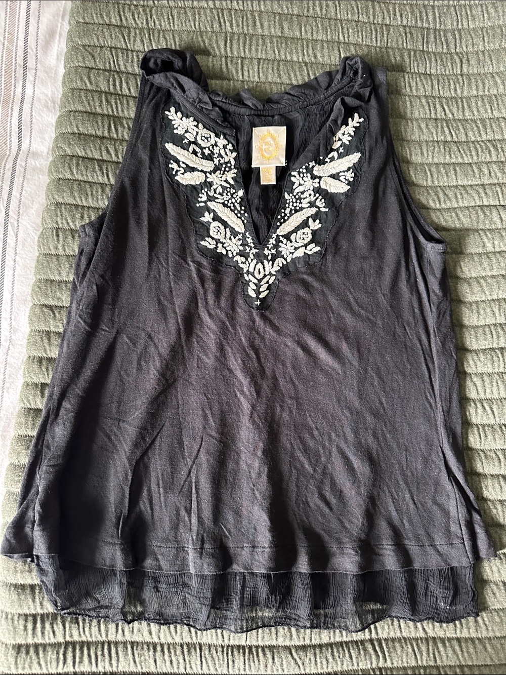 Black Sleeveless V-Neck Tank with White Floral Embroidery